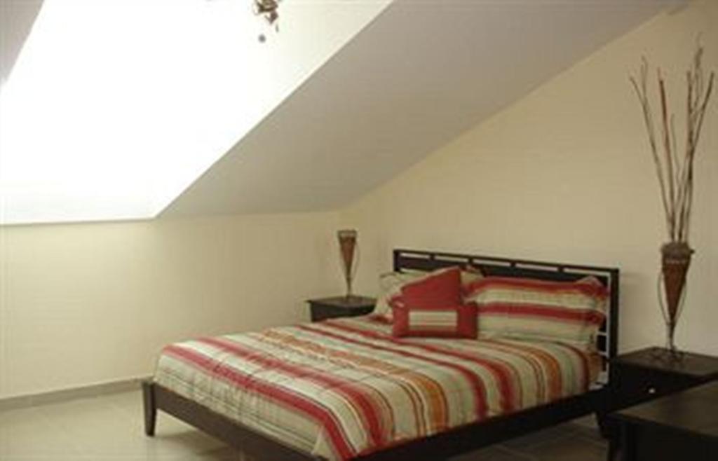 Carib Club Apartment Grace Bay Exterior photo