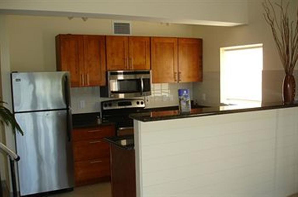 Carib Club Apartment Grace Bay Room photo