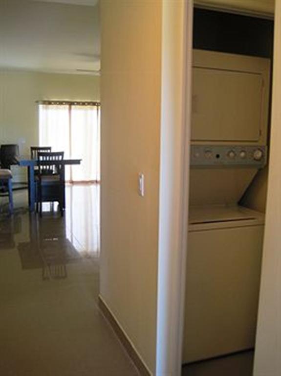 Carib Club Apartment Grace Bay Room photo